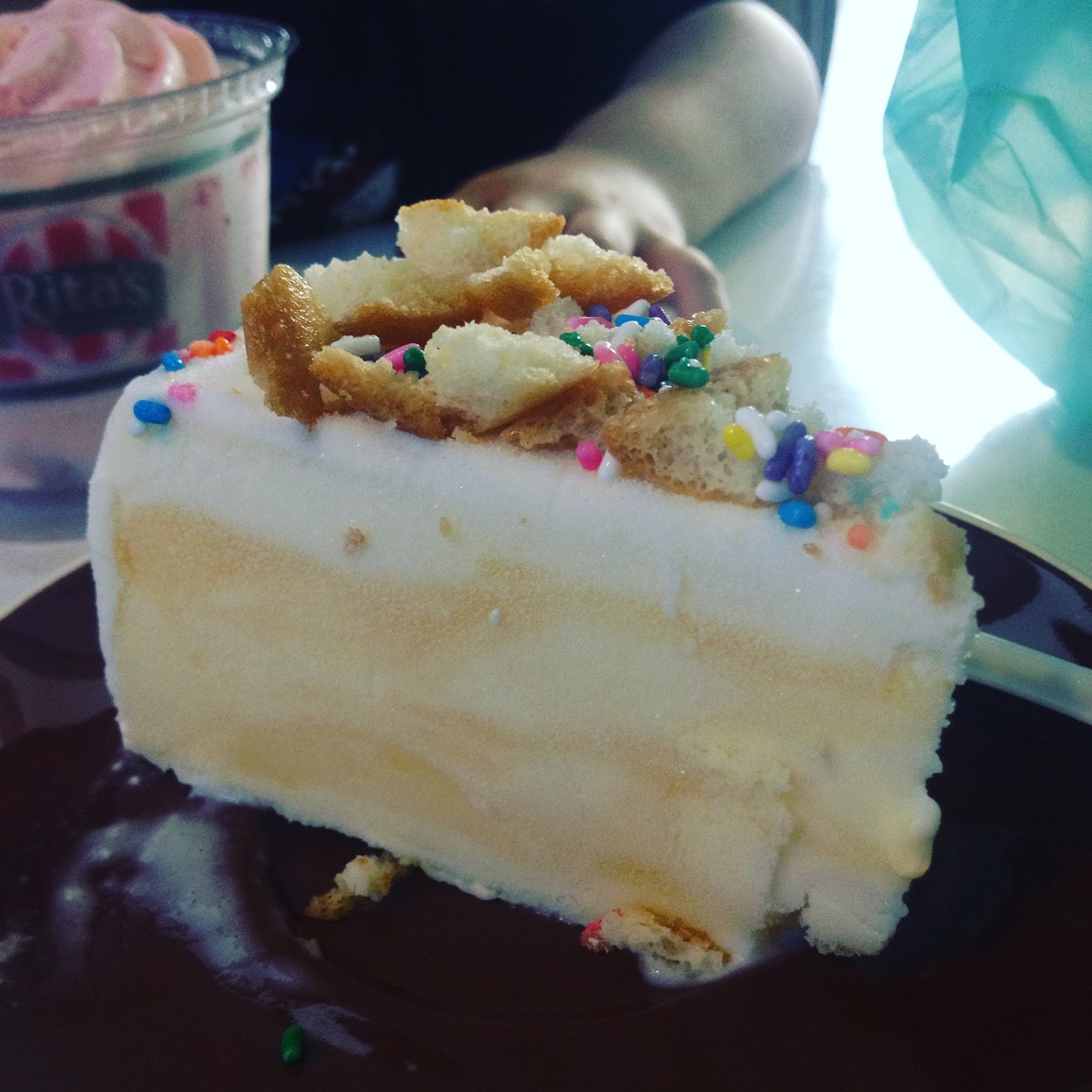 Rita's Frozen Custard Cakes