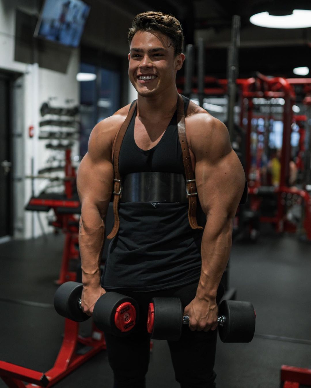 the beauty of male muscle: Gabriel