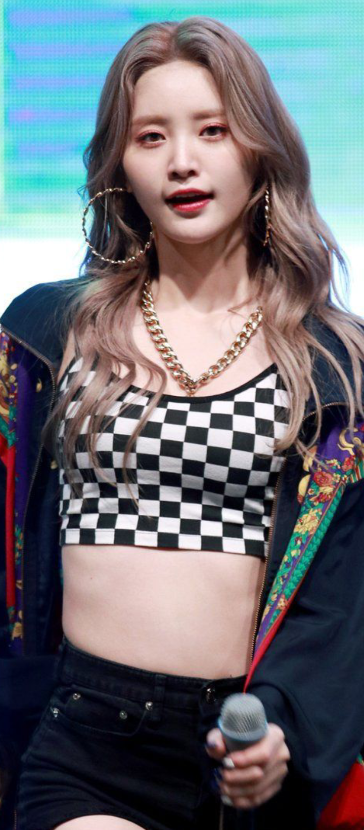 Jeonghwa (정화)