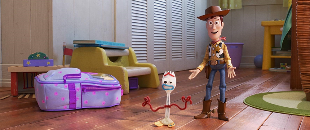 Toy Story 4, Tom Hanks, Keanu Reeves, Tim Allen, Animation, Comedy, Pixar Animation, Walt Disney Pictures, Rawlins GLAM, Movie Review by Rawlins, 