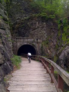 canal bike rides near me