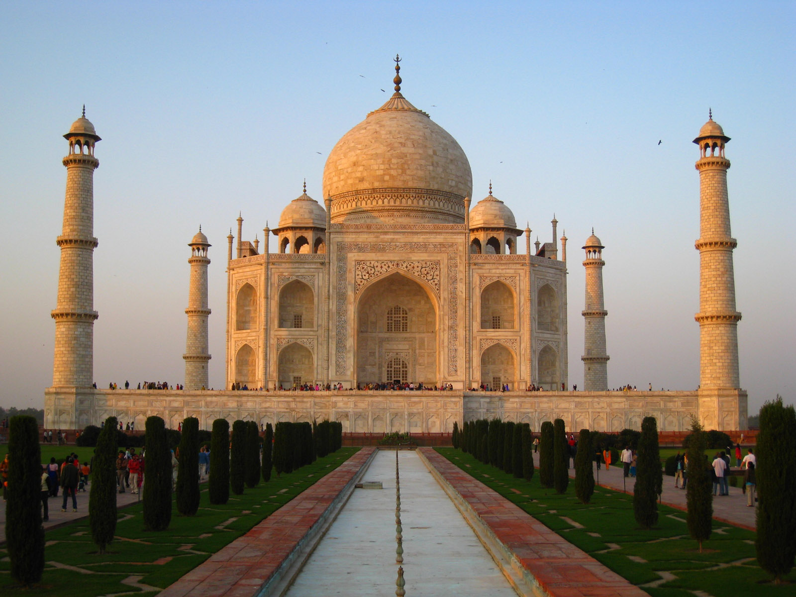 what is case study of taj mahal