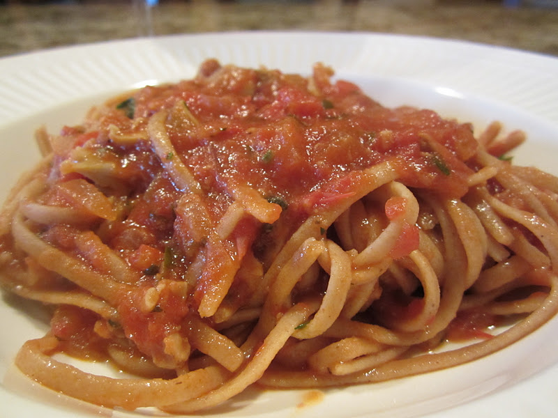 A Great Boating Trip and Linguine with Red Clam Sauce - Lisa's ...