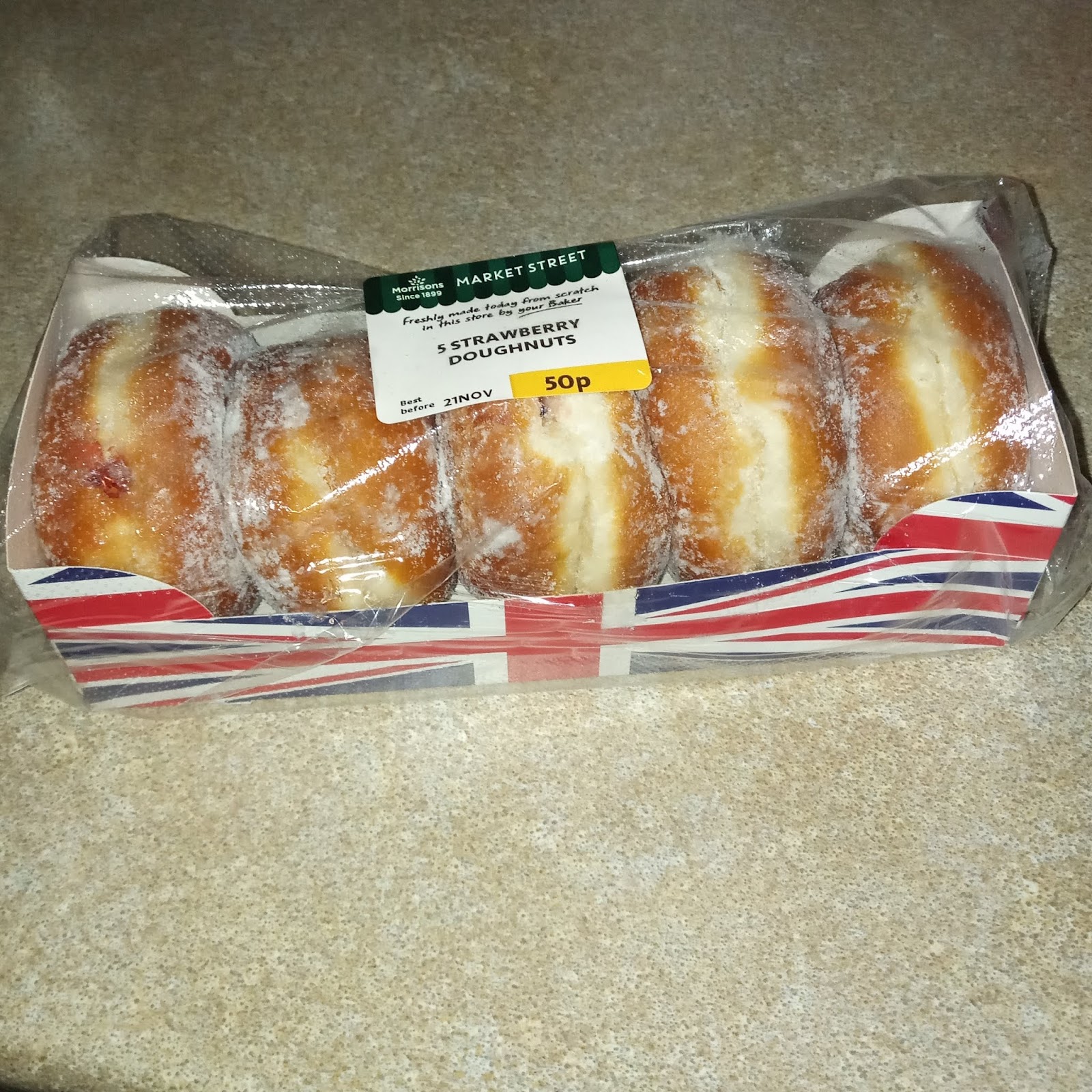 Supersupergirl's Food Reviews [Review] Morrisons Donuts