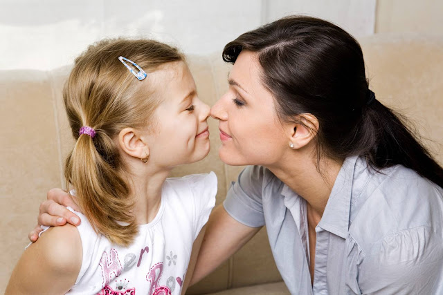 «Si tus hijos dicen estas 10 frases es porque los estás educando muy bien», revela este profesor 