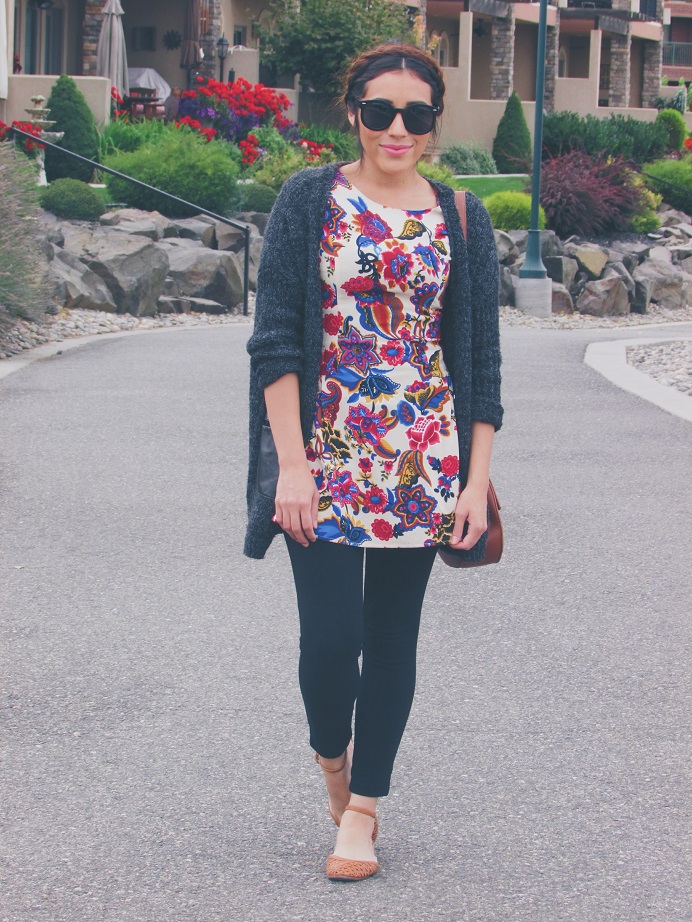 A N D Y S T Y L E: Black Leggings and Floral Dress - Casual Everyday