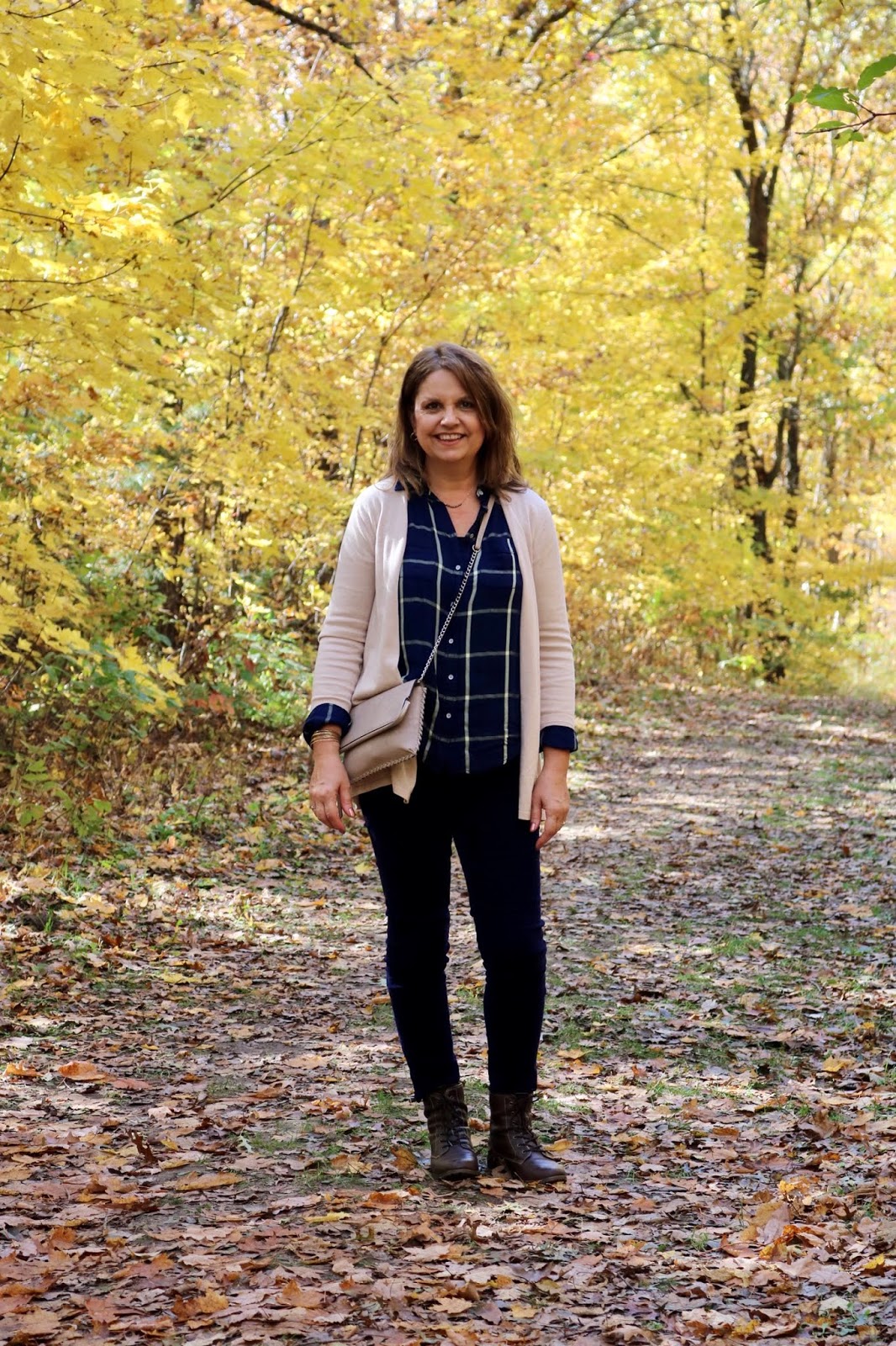 Amy's Creative Pursuits: A Fall Hike Outfit