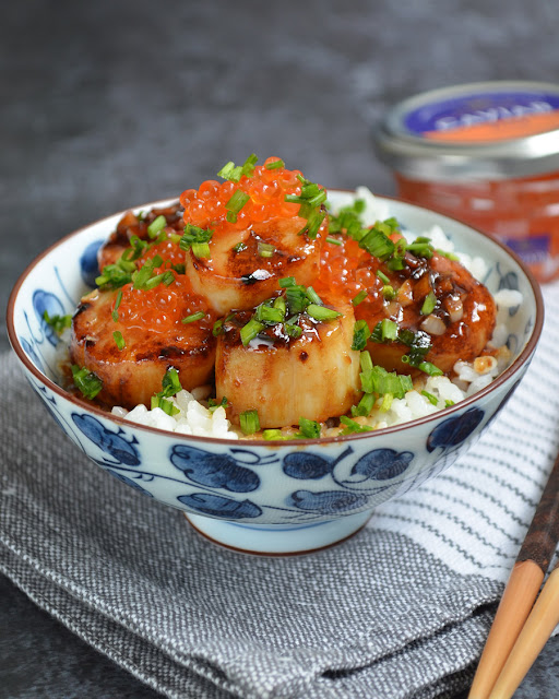 Garlic Butter SoyGlazed Scallops Rice Bowl 干貝蓋飯