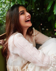 Sonam Kapoor smile