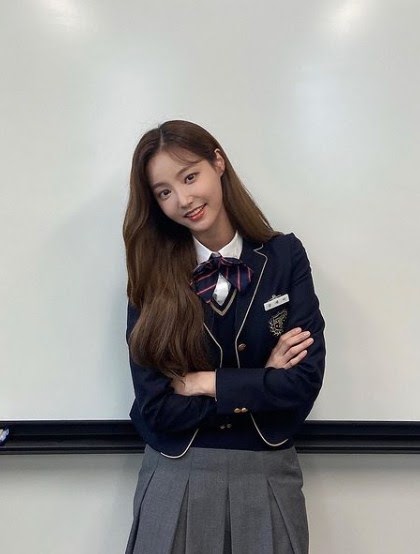 Yeonwoo Biography, Height, Net Worth, Wiki & More