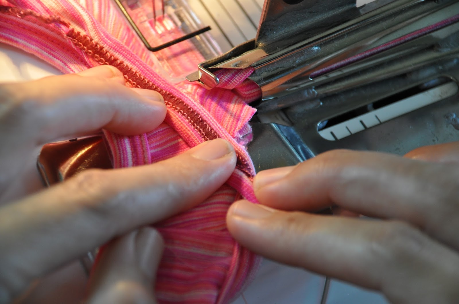 Bloom's Endless Summer Coverstitch Binding in the Round