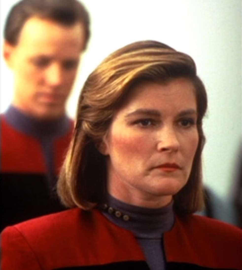 voyager janeway hair