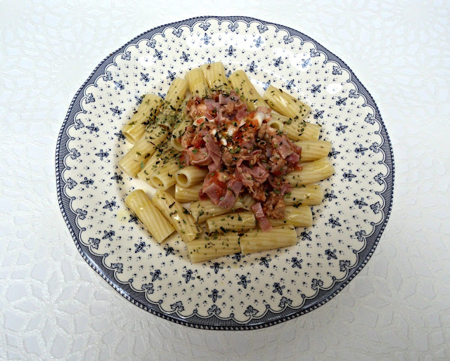 ensalada-pasta-atun-jamon-york ensalada-pasta-atun-jamon-york-presentacion
