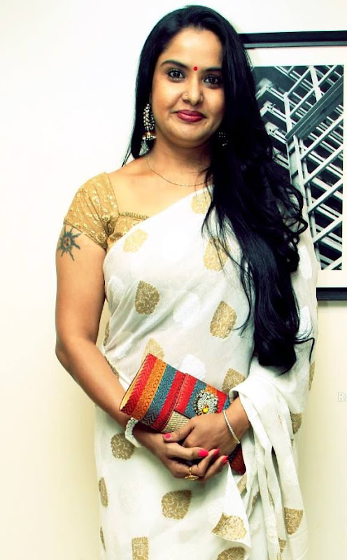 Actress Pragati Aunty Letesht Xxx - Telugu Side Actress Pragathi Aunty Unseen Hot Photos | Indian Filmy Actress