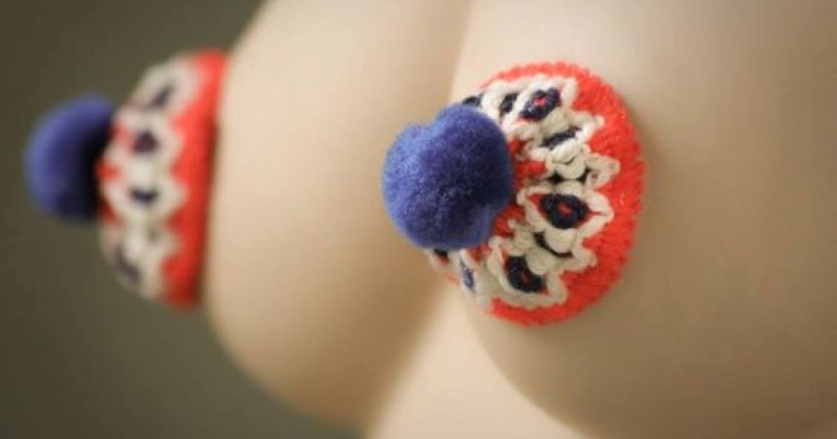 Nipple warmers knitted