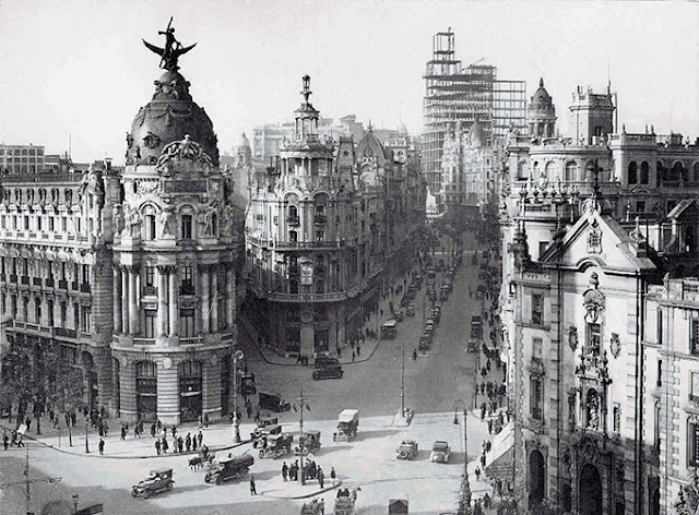 Cruce Gran Vía y Alcalá Cruce Gran Vía y Alcalá años 20 Madrid