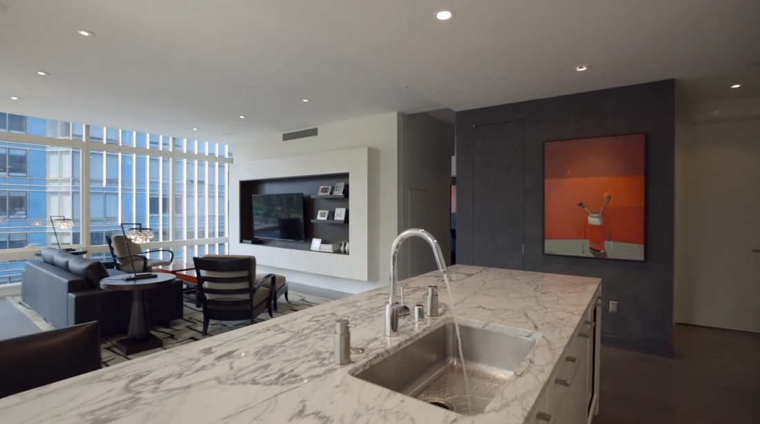 25 Interior Design Photos vs. 301 Mission St #805, San Francisco Luxury Condo Tour