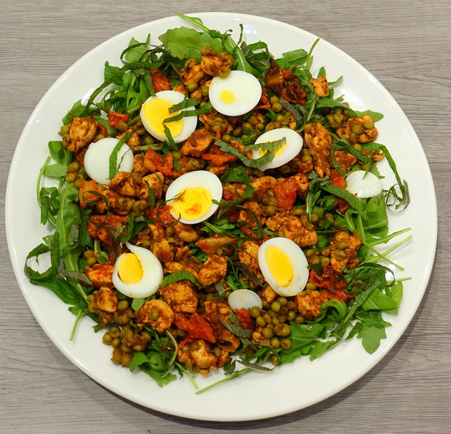 Rendang Chicken & Kimchi Warm Salad with Arugula Rendang Chicken & Kimchi Warm Salad with Arugula