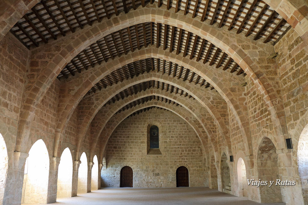 Dormitorio, Santes Creus