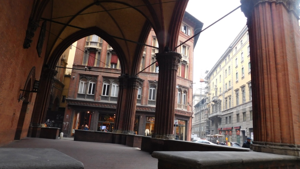 Fleur de Lis Homeschool Blog Bologna, Italy is known for their Portico's