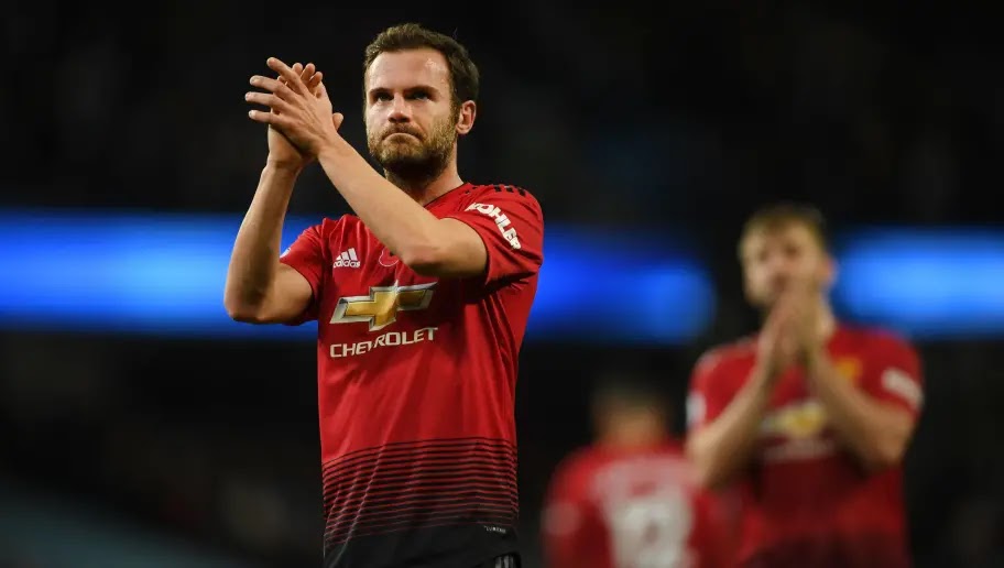 Juan Mata Ungkap Alasan Menetap di Manchester United Juan Mata Ungkap Alasan Menetap di Manchester United
