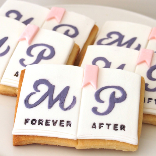 Forever After Book Cookies {Tutorial}