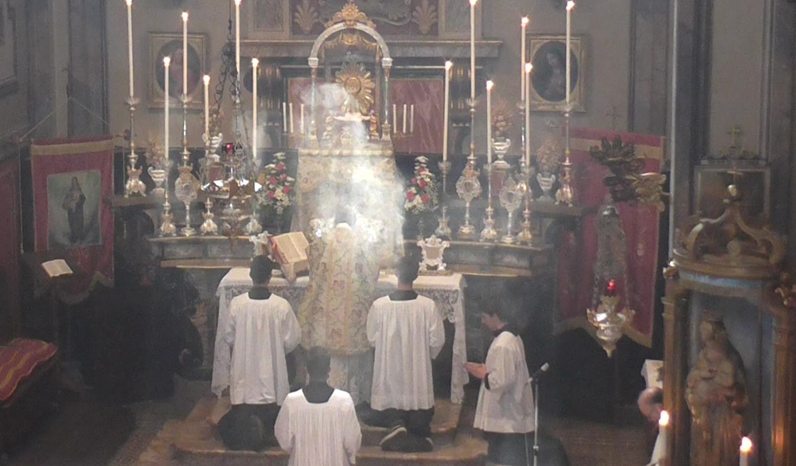 Radicati nella Fede Nostra Signora del Sacro Cuore di Gesù Santa Messa e Vespri, i video Radicati nella Fede Nostra Signora del Sacro Cuore di Gesù Santa Messa e Vespri, i video