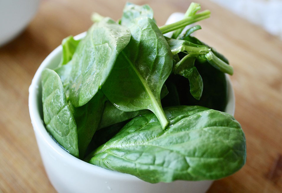 15 Impressive Health Benefits of Spinach 15 Impressive Health Benefits of Spinach