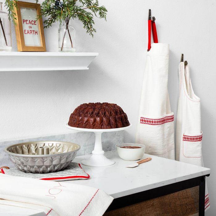 Magnolia Bundt Cake Pan 50 Off