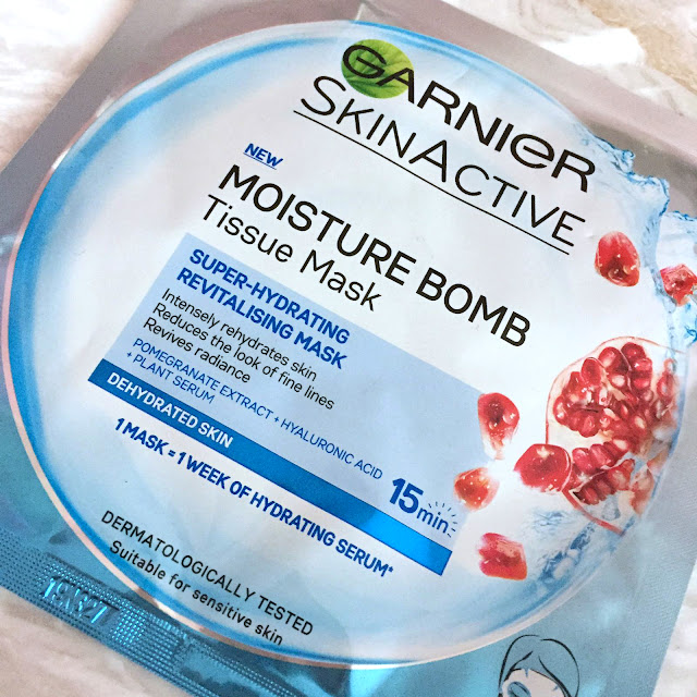 Garnier Skin Active Moisture Bomb Tissue Mask