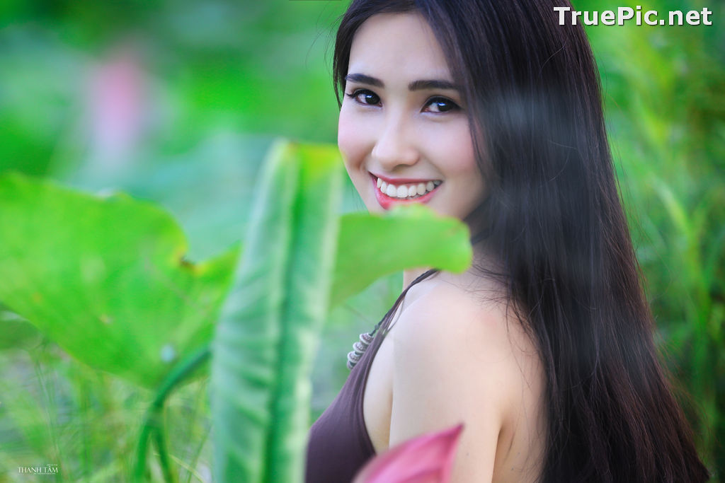 Image Vietnamese Model - Hong Rubyshi - Beauty Girl and Lotus Flower #1 - TruePic.net - Picture-16
