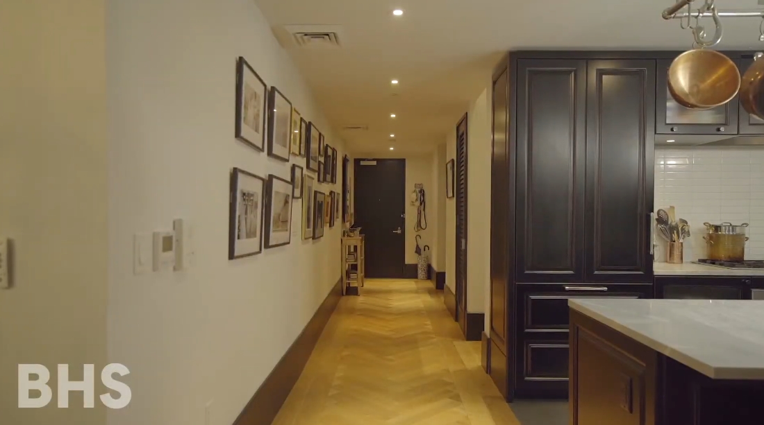 20 Interior Design Photos vs. 51 Jay St #1R, Brooklyn, NY Luxury Condo Tour