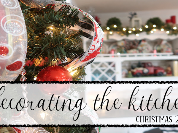 Decorating the Kitchen for the Holidays | Christmas 2021