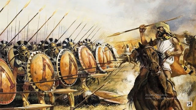 Спартанцы отражают атаку вражеской кавалерии.
