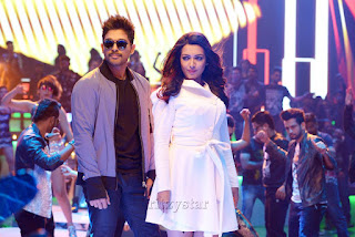 Sarrainodu Movie Photos Gallery | Rakul Preet Singh and Allu Arjun