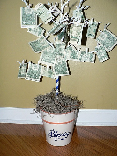 Oui, Personalize!: How to Make a Money Tree