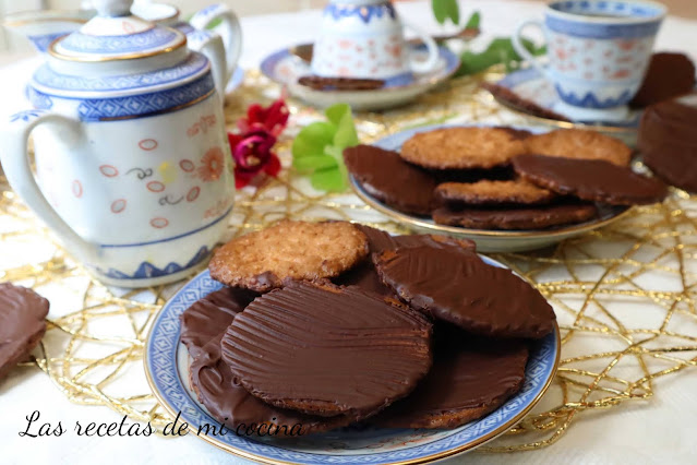 Moscovitas, galletitas de almendra y chocolate