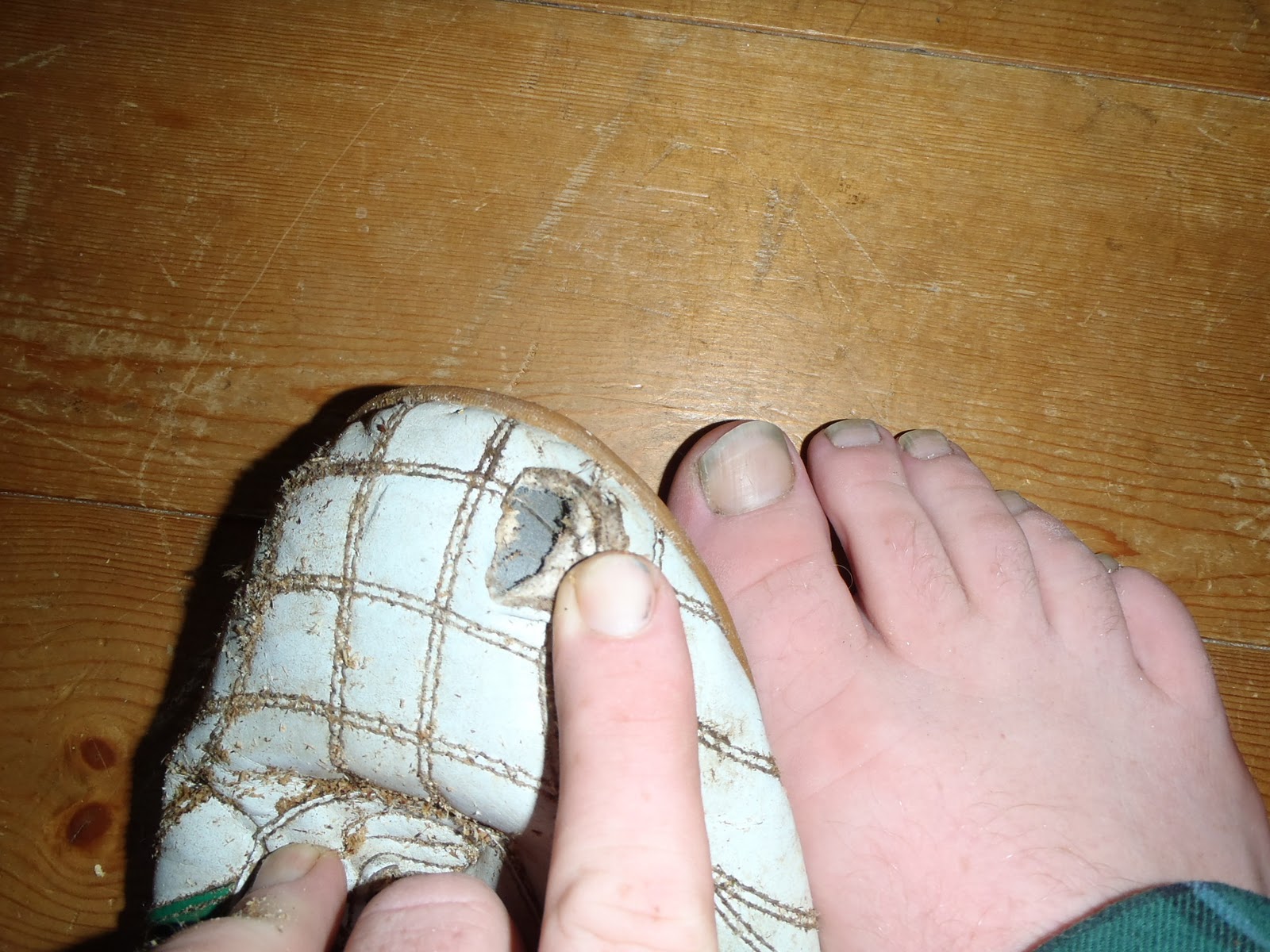 japanese two toe shoes