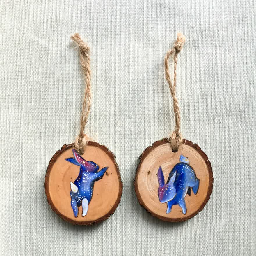 Mini paintings on recycled wood art projects art ideas