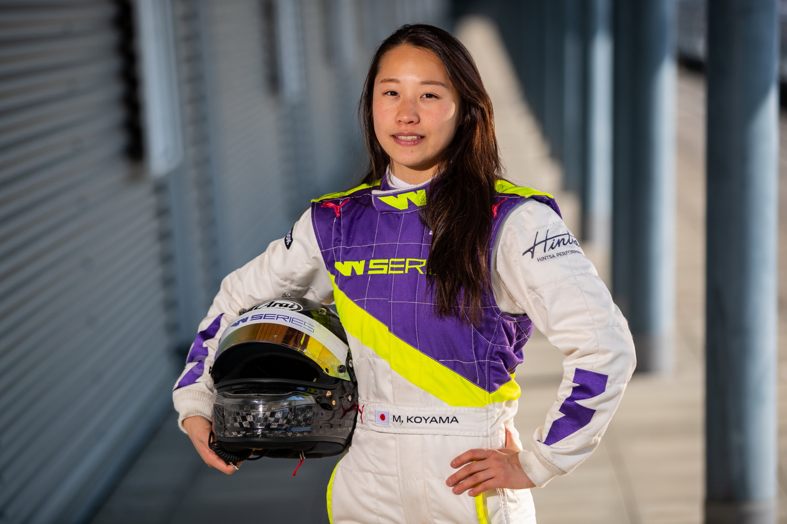 Японский гонщик. Juju noda японская гонщица. Тояма токанава гонщик. Juju noda японская гонщица. Гонщики из японии.