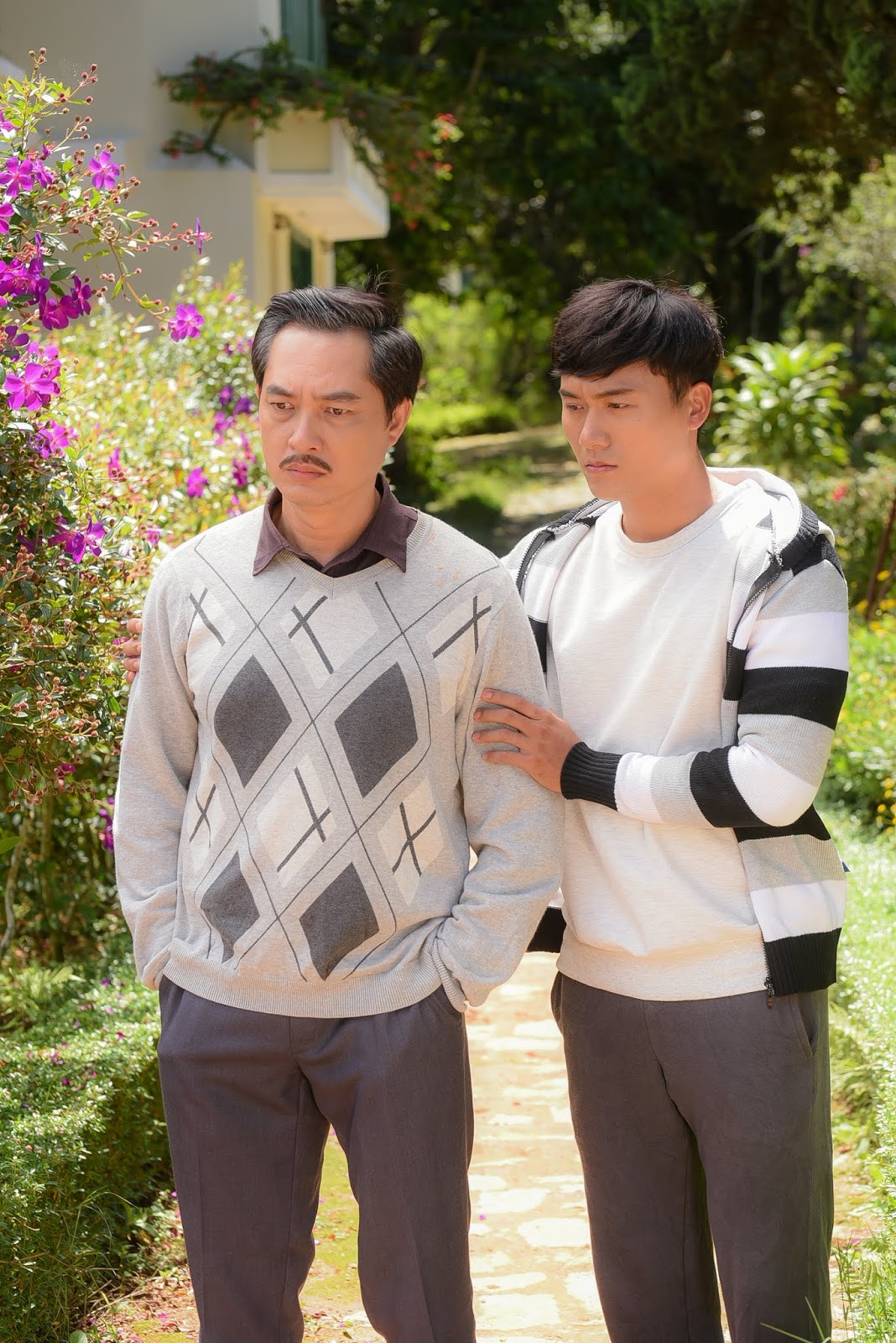 Xem Phim Nước Mắt Loài Cỏ Dại Phim Nước Mắt Loài Cỏ Dại-Trọn Bộ (Phim Việt Nam)