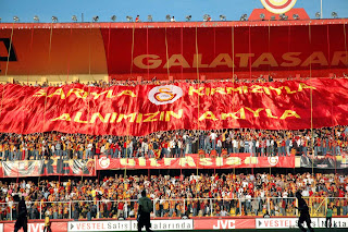 Gripin Sensiz Olmaz Galatasaray Şarkı Sözleri - Forum ...