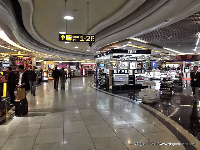 Aeroporto de Delhi: magnífico!