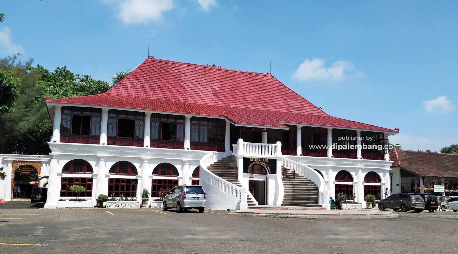 Melihat Sejarah Kerajaan Sriwijaya di Museum Sultan Mahmud Badaruddin 2