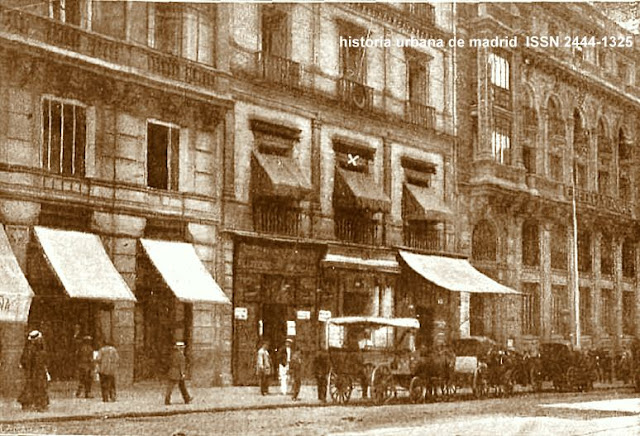 http://historia-urbana-madrid.blogspot.com.es/2015/05/sombreros-franco-romero-calle-alcala-madrid-1920.html