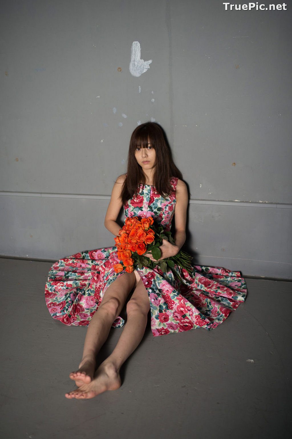 Image Japanese Model and Actress - Yumi Sugimoto - Yumi Mono Chrome - TruePic.net - Picture-22