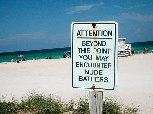 The Diaries of Little Retta: Do You Know Your Nude Beach Etiquette?