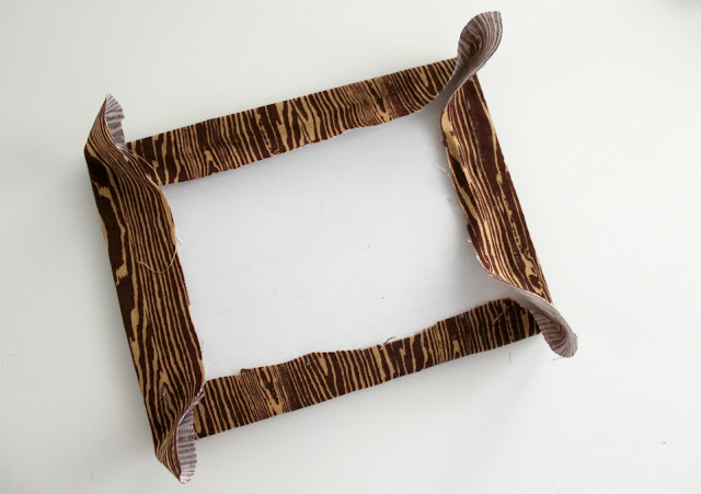 Embroidery frame