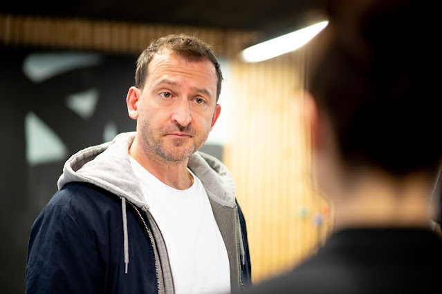 Prvok, Šampón, Tečka a Karel – Recenze Photo © Bontonfilm