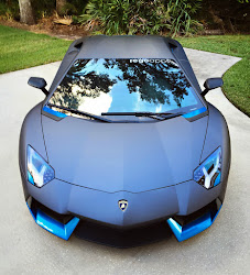 Blue Green Lamborghini Aventador 1